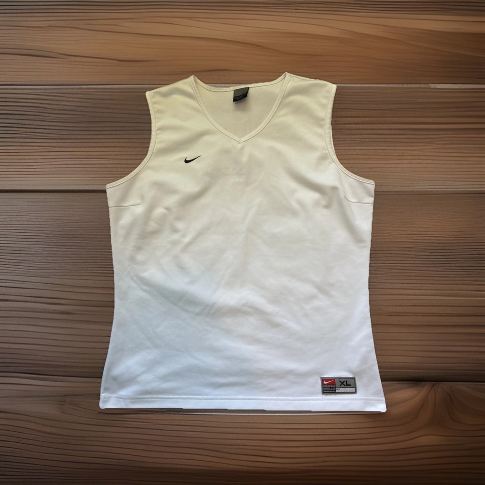 Nike Team Womens XL White V-Neck lacrosse Tank Top Sleeveless Swoosh Logo